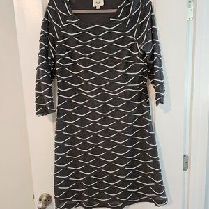 UEC ECI Gray and White Dress, Size 14
